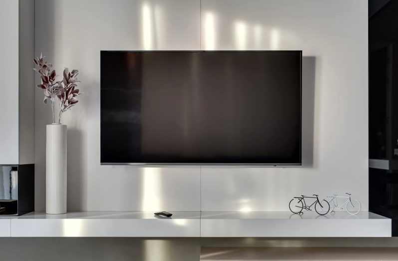  habiller un mur avec palette support TV