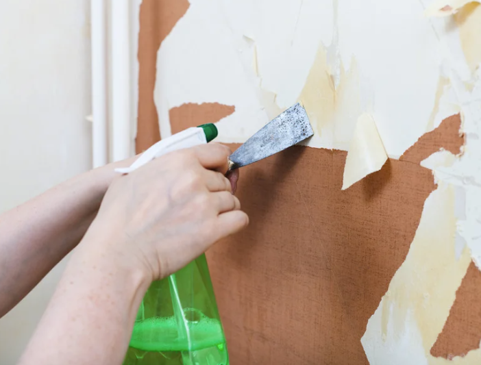 Comment enlever de la peinture sur le bois
